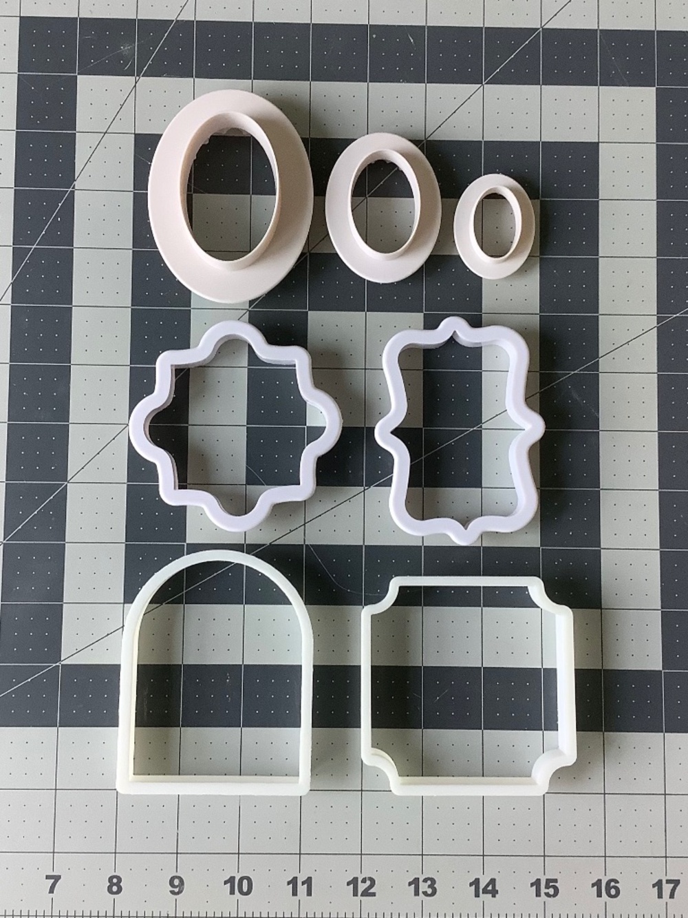 Cookie Cutter Set Plaque Oval Arch Tags Fondant Biscuit Baking Molds (8 pcs)